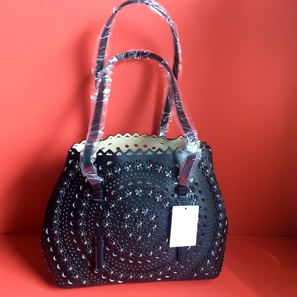 JOSEPH D'AREZZOCutout 3d Flowers Tote With…